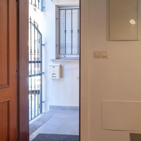 Av Honesto Batalon Διαμέρισμα